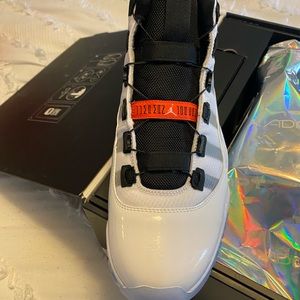 Jordan 11 Adapt Size 11.5 DS Never worn
